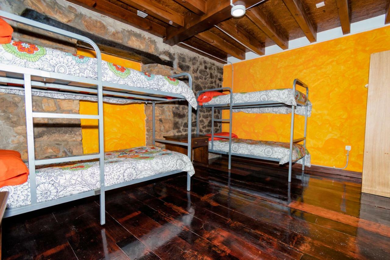 Albergue Santa Marina Buelna Eksteriør billede