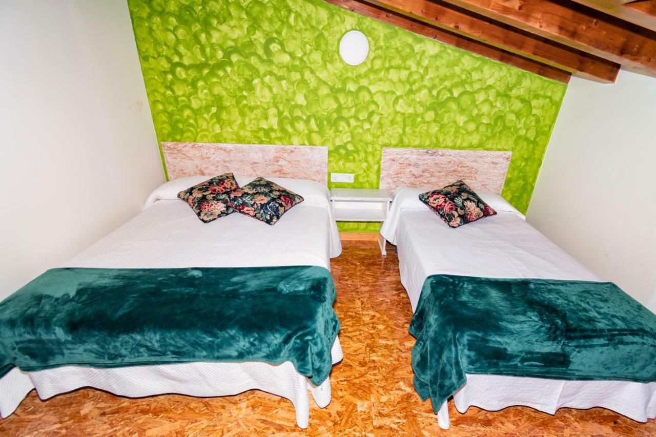 Albergue Santa Marina Buelna Eksteriør billede