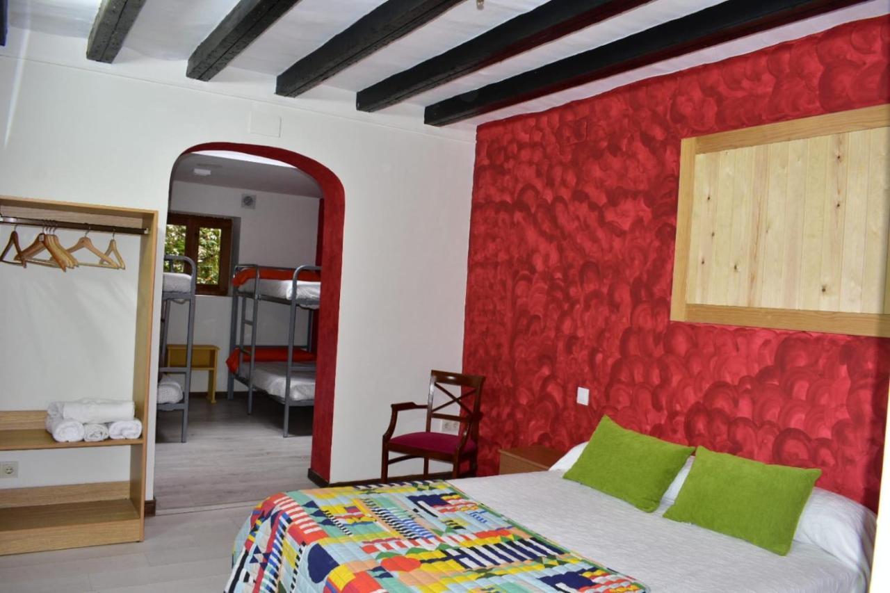 Albergue Santa Marina Buelna Eksteriør billede